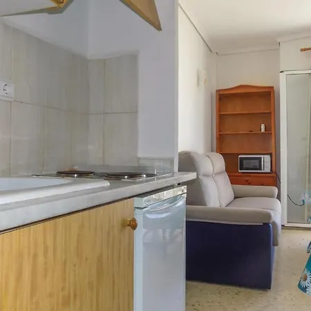 Stunning In With 0 Bedrooms 아파트 데니아